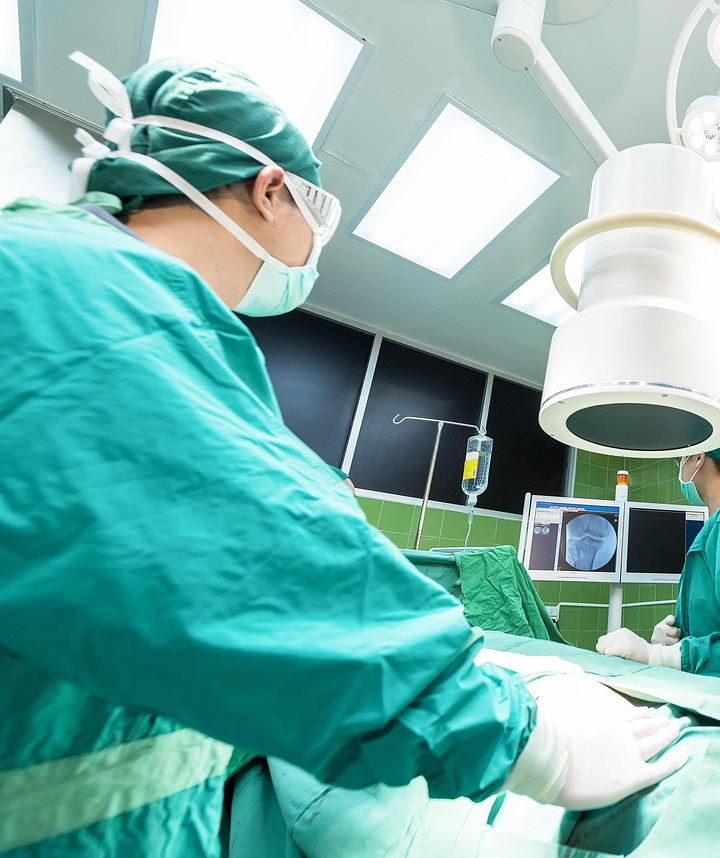 neurosurgery surgeon operating room